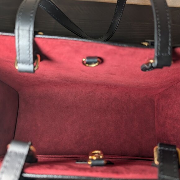 Louis Vuitton OnTheGo mm - Picture 7 of 11